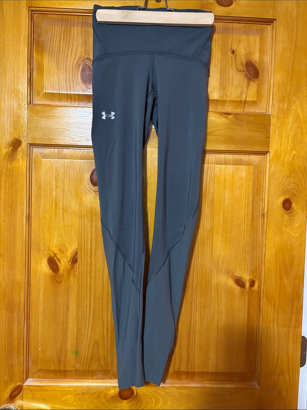 Under Armour Women's Dark Gray High-Rise Performance Leggings